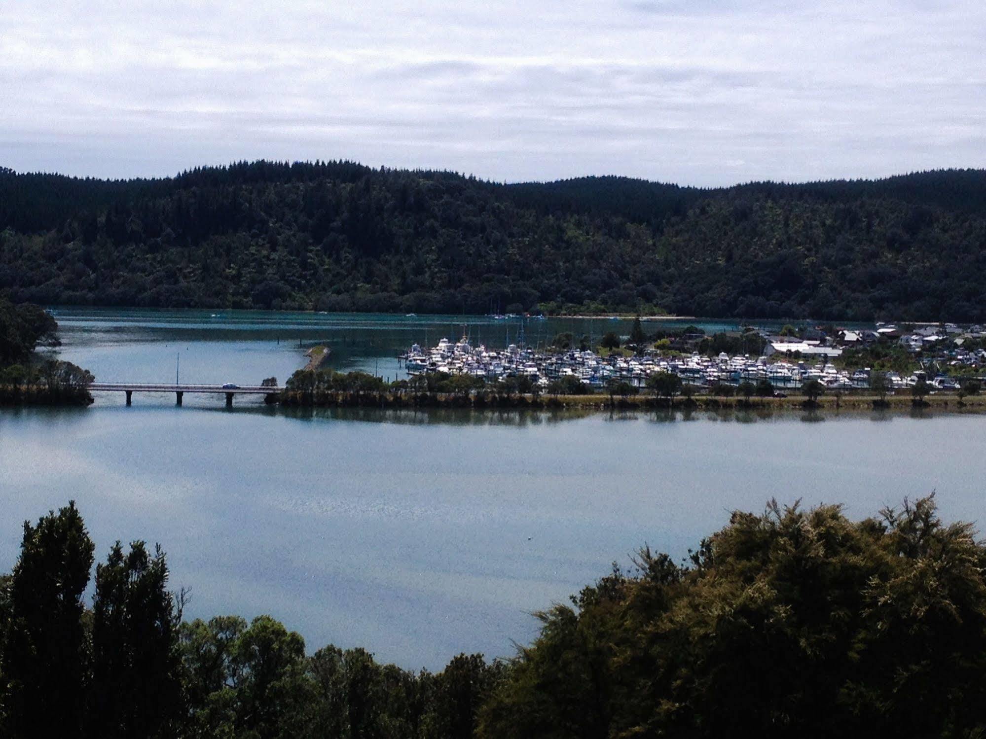 Whangamata Vistas B&B Luaran gambar